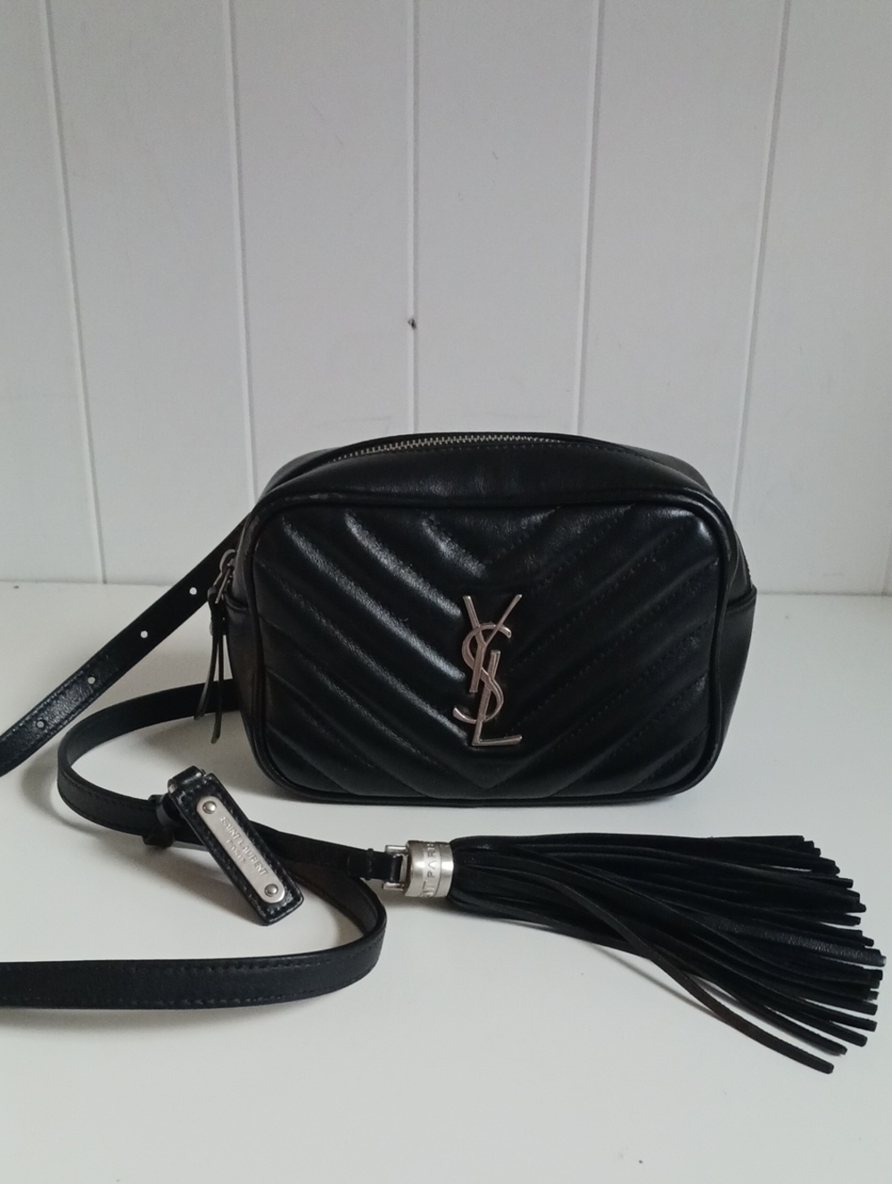 YVES SAINT LAURENT LOU BLK BELT BAG